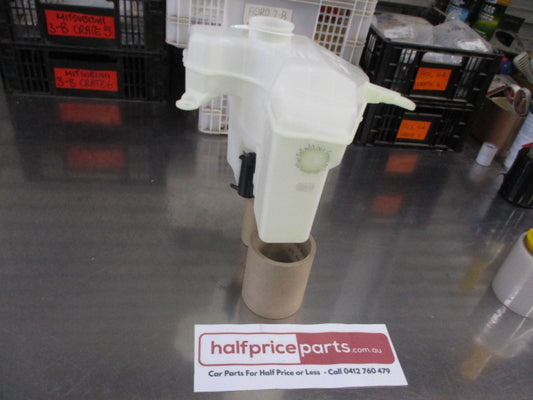 Mitsubishi Magna Genuine Washer Bottle Reservoir And Pump New Part.