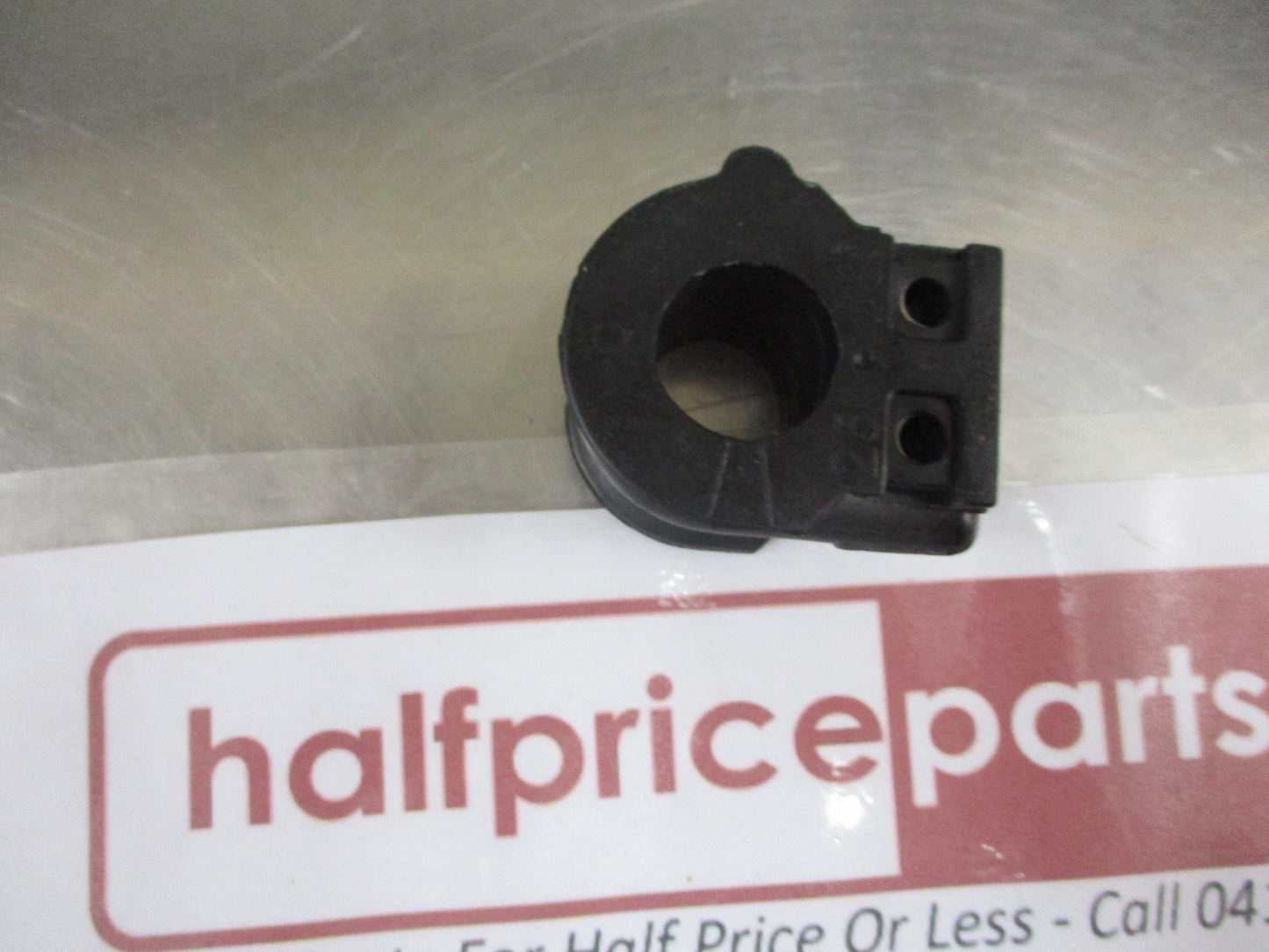 Nissan Pathfinder/Maxima Genuine Sway Bar Bush New Part