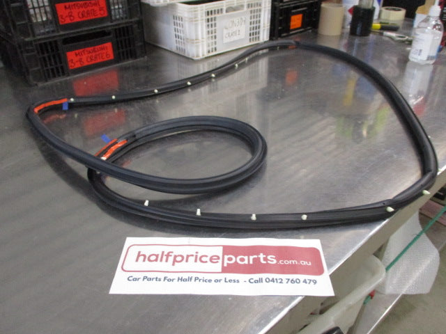Mitsubishi Outlander Genuine Left Hand Front Door Weather Strip New Part