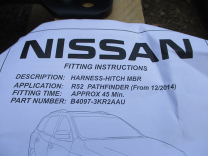 Nissan Pathfinder R52 Genuine Tow Bar Kit Complete New Part