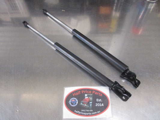 Mitsubishi ASX Genuine Tail Gate Strut Set (Pair) New Part