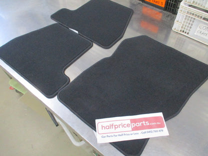 Ford Focus LZ Genuine Carpet Floor 3 Piece Set New Part