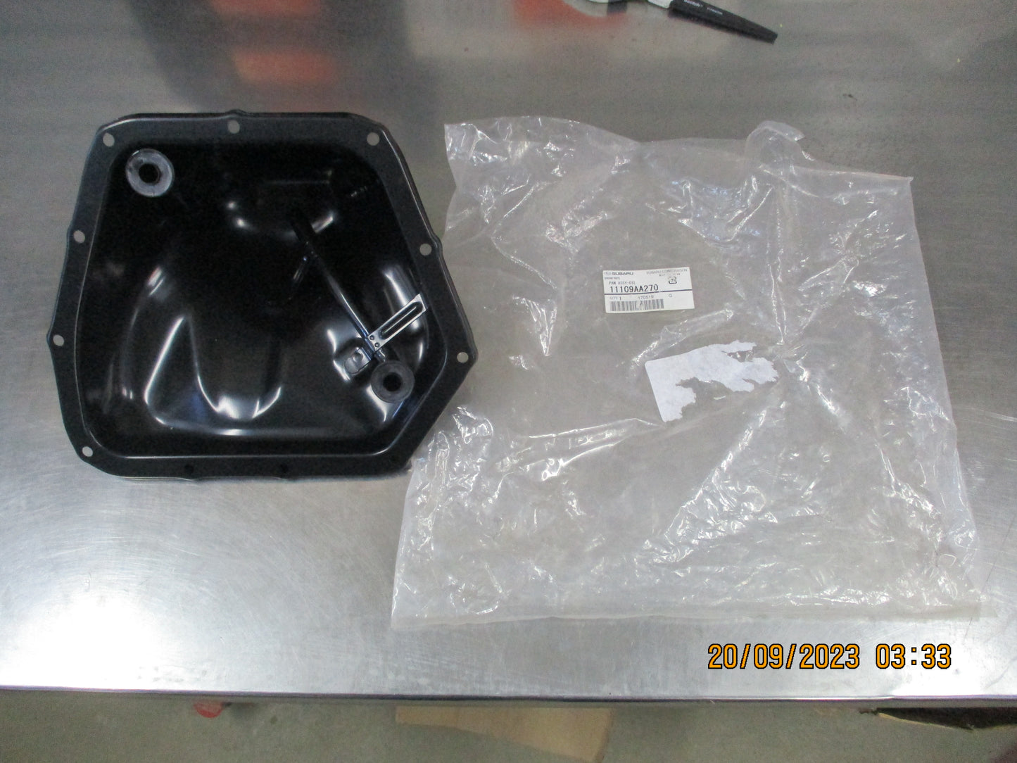 Subaru XV / Impreza / Forester Genuine Oil Pan / Plug New