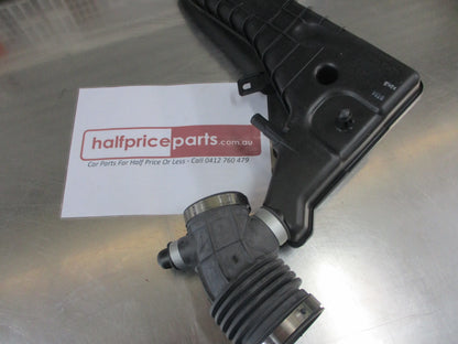 Nissan Xtrail T32 Genuine Air Intake Engine Hose New Part