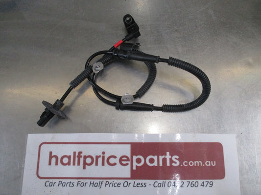 Hyundai Santa Fe/Accent Genuine Front Right Hand ABS Wheel Sensor New Part
