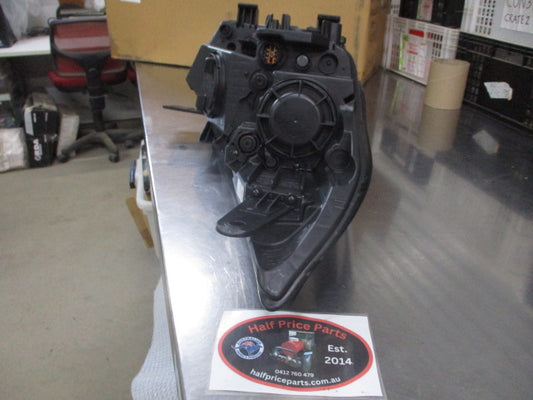 Kia Rondo Genuine Left Hand Front Head Light (Passenger) New Part