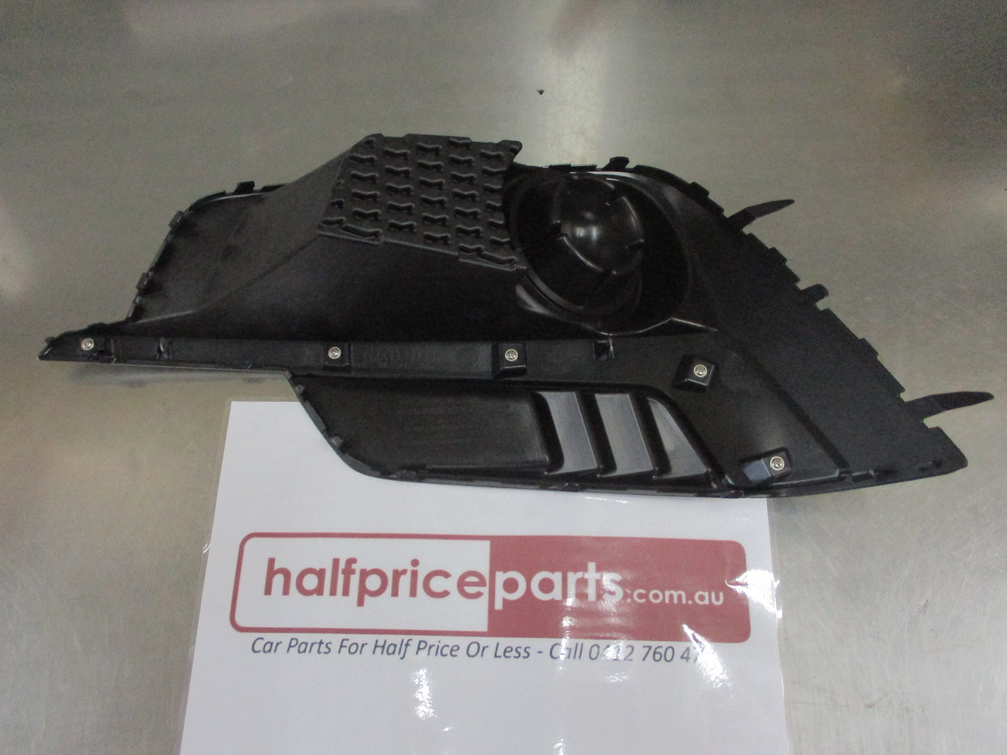 Subaru Impreza Sedan-Wagon Genuine Left Hand Front Fog Light Cover New Part