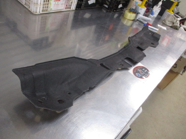 Mitsubishi Lancer Genuine Top Cowl Insulator Pad New Part
