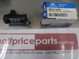 Hyundai/KIA Various Models Genuine Windscreen Washer Motor And Pump New Part