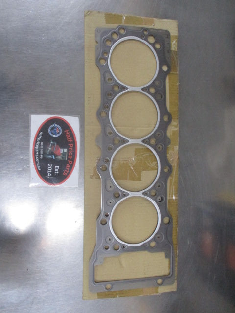 Mitsubishi Pajero Genuine Cylinder Head Gasket New Part