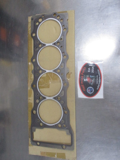 Mitsubishi Pajero Genuine Cylinder Head Gasket New Part