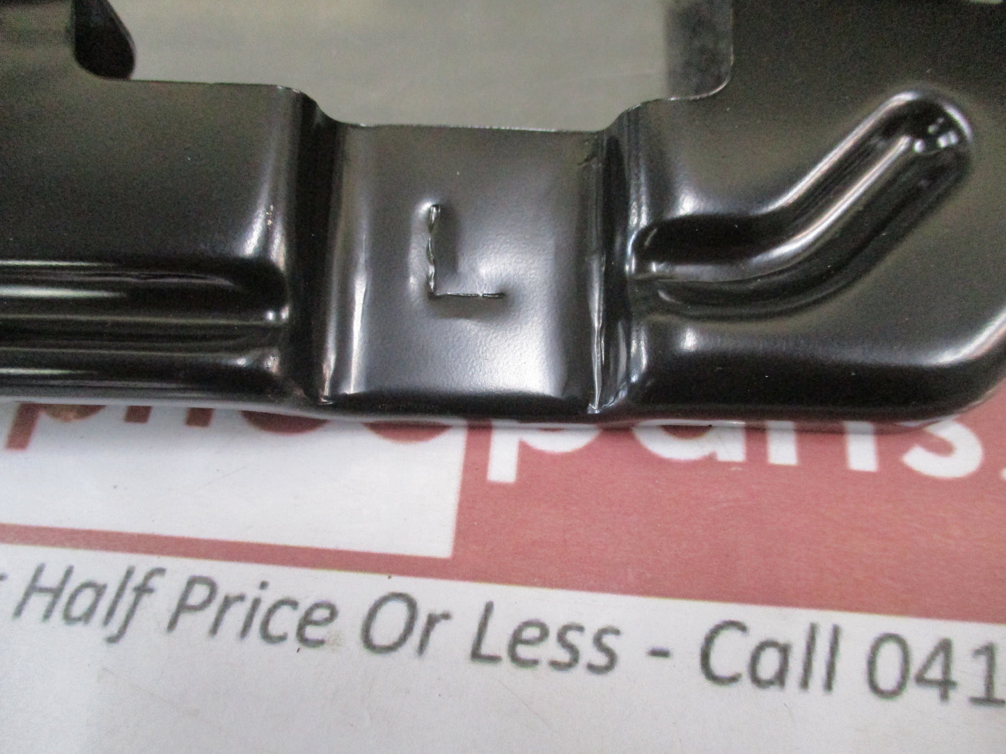 Hyundai Tucson Genuine Upper Left Hand Front Bumper Bracket New Part