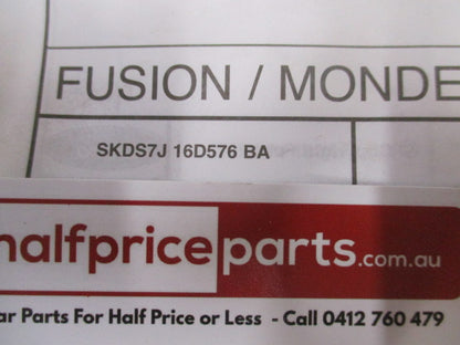 Ford MD Mondeo Wagon Genuine Rear Mud Flap Pair  - Includes  Fitting Kit - New Part