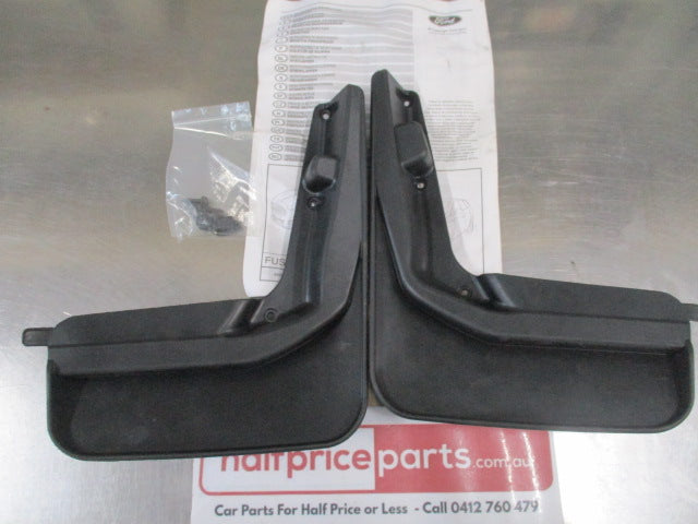 Ford MD Mondeo Wagon Genuine Rear Mud Flap Pair  - Includes  Fitting Kit - New Part