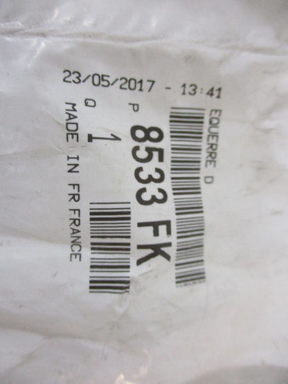 Peugeot 508 Genuine Right Hand Bumper Angle Plate New Part