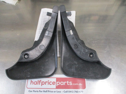 FORD MONDEO MA/MB/MC WAGON GENUINE MUD FLAPS (replacement Only) - NEW PART