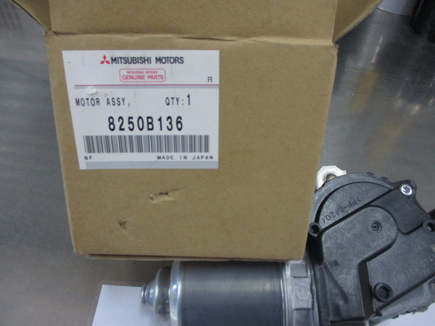 Mitsubishi Outlander Genuine Windscreen Wiper Motor Assy New Part