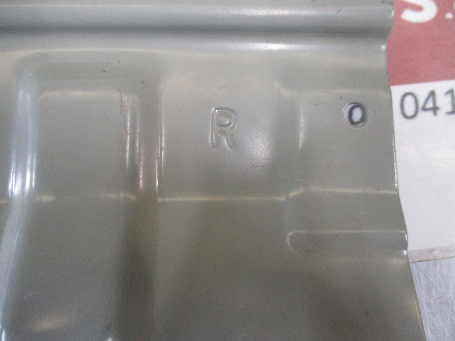 Hyundai Santa Fe Genuine Lower Right Hand Rear Bumper Side Bracket New Part