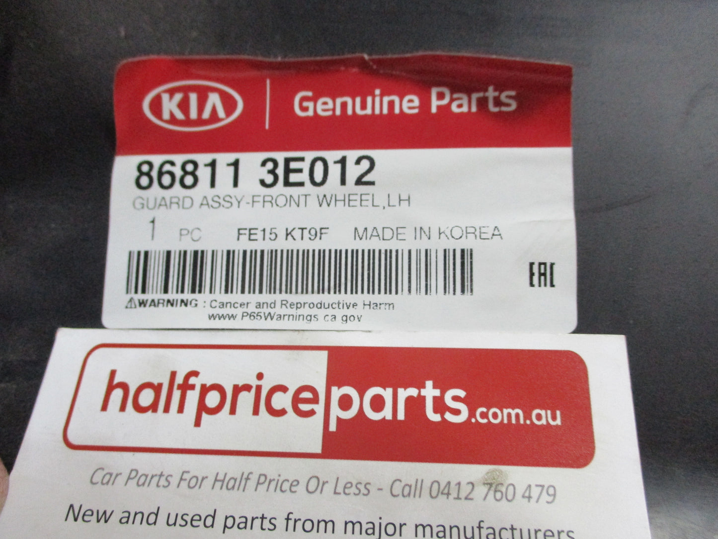 Kia Sorento Genuine Left Hand Front Wheel Inner Splash Guard New Part