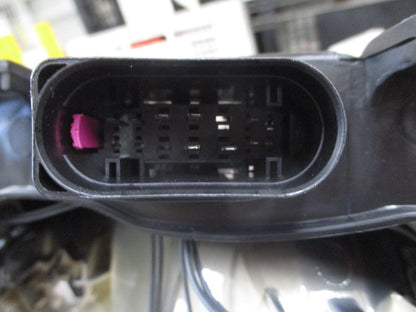 Ford Mondeo Genuine Left Hand Front Head Light (Passenger) New Part