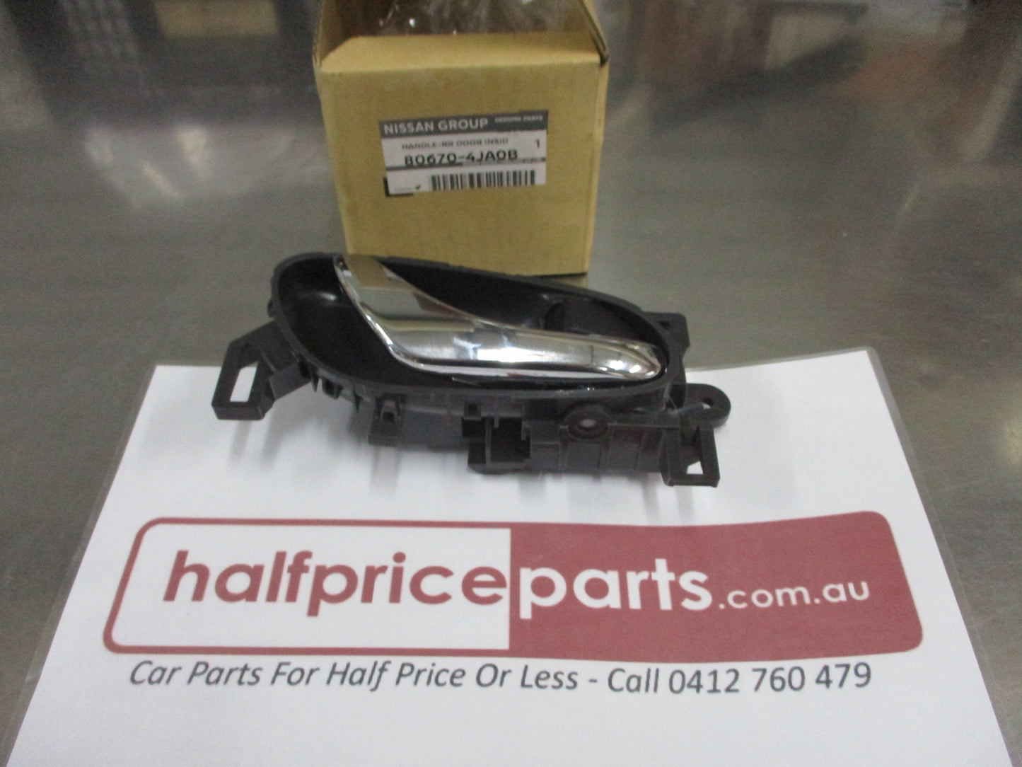 Nissan Navara D23 NP300 Genuine Right Hand Rear Door Inner Door Handle New Part