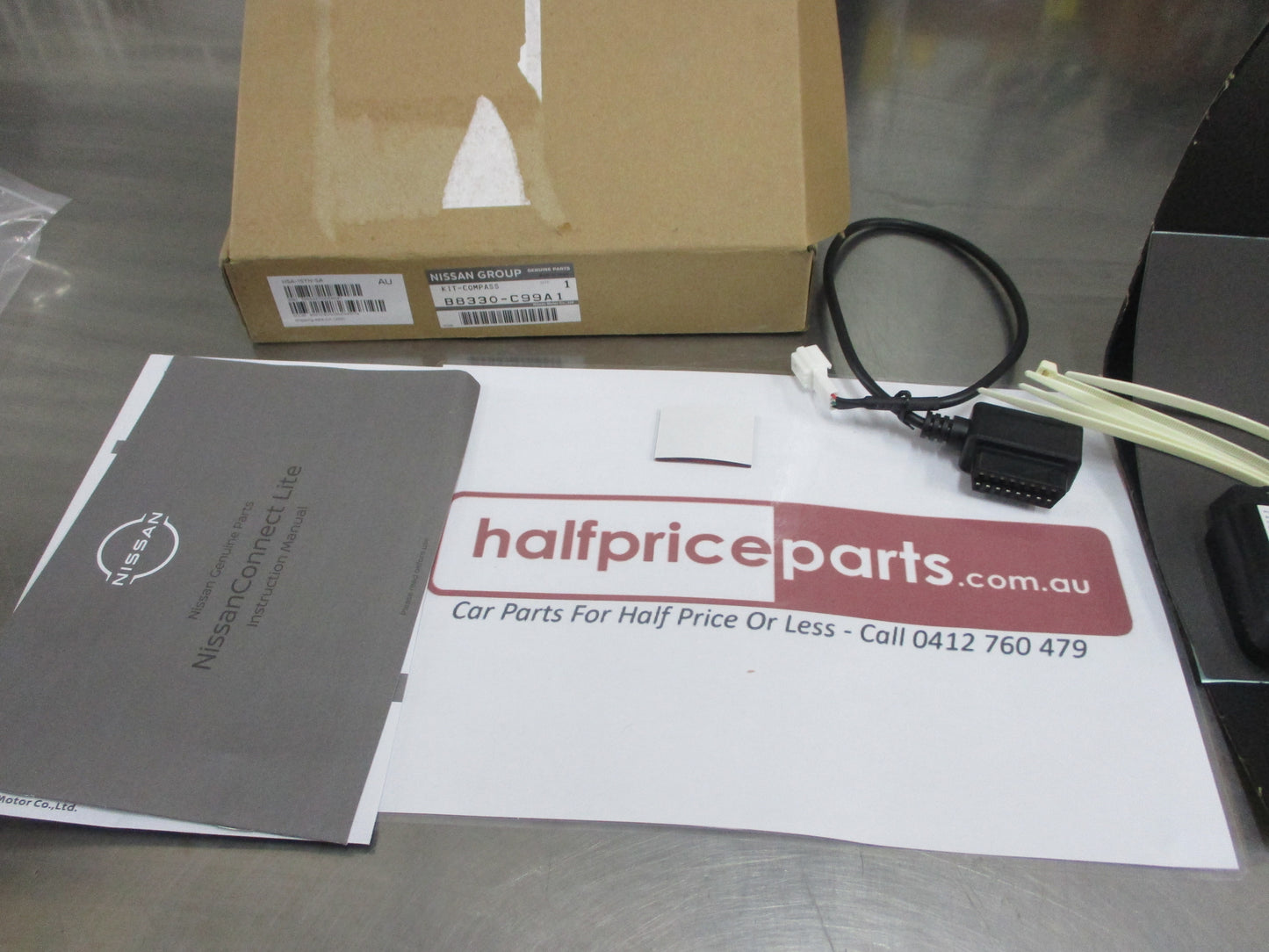 Nissan Navara D23 Np300/X-Trail T32 Genuine Nissan Connect Lite Kit New Part