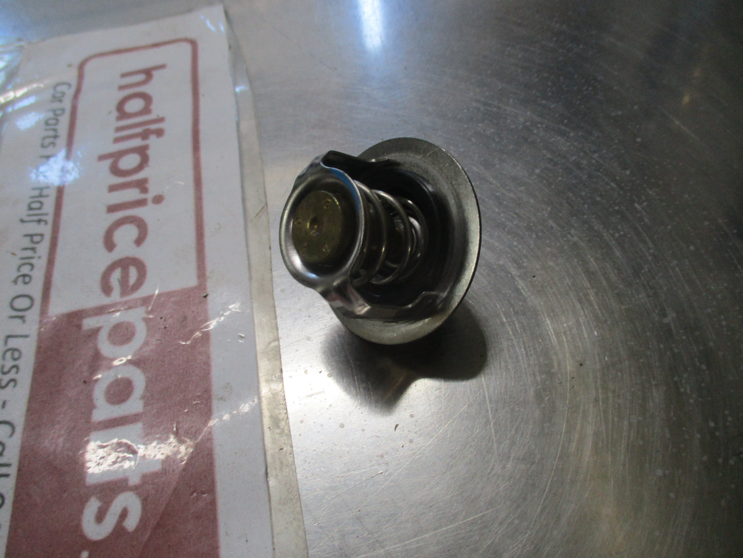 Hyundai Accent Genuine Thermostat New Part