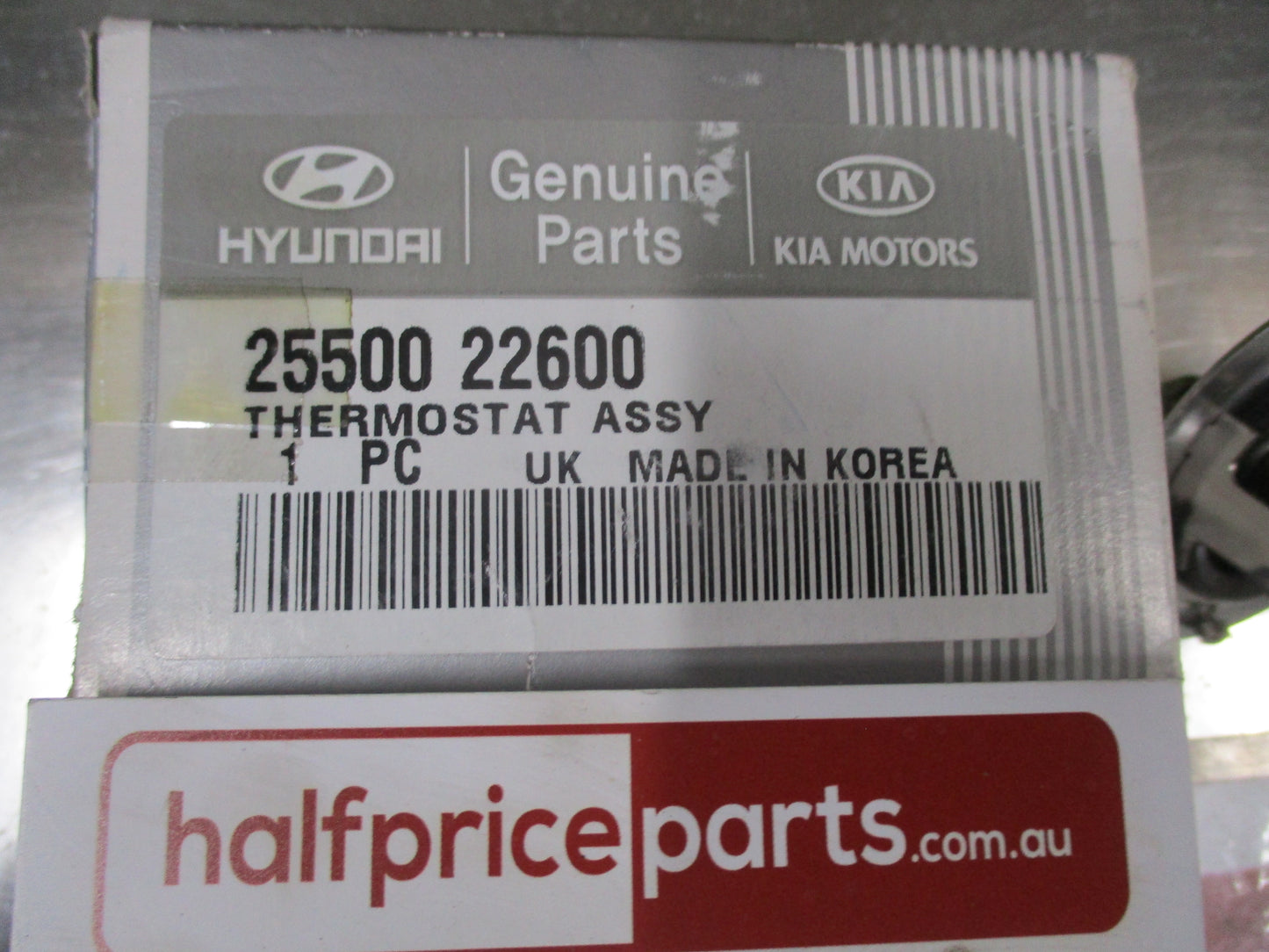 Hyundai Accent Genuine Thermostat New Part