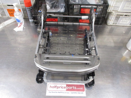 Mitsubishi Triton Genuine Right Hand Front Drivers Seat Base Frame New Part