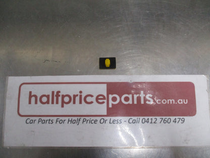Hyundai Various Models Genuine Rocker Moulding Grommet New Part