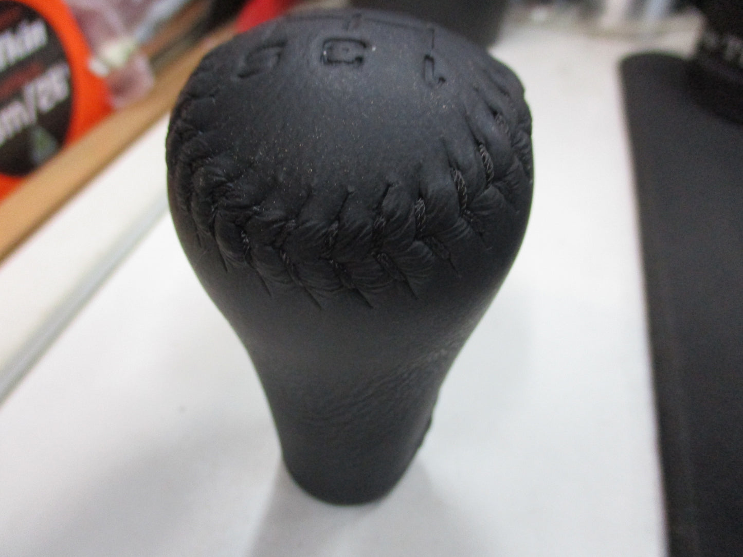 Nissan GU Patrol Series 4 Genuine Gear Knob (Black) Code G New Part