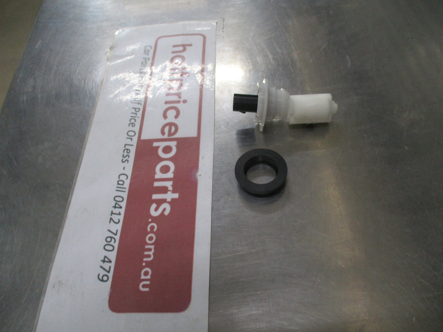 Hyundai Various Models Genuine Wind Shield Washer Level Sensor Switch New Part