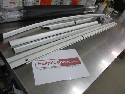 Nissan Navara Extra Cab D23 NP300 Genuine Tonneau Cover Suits Sports Bar New Part