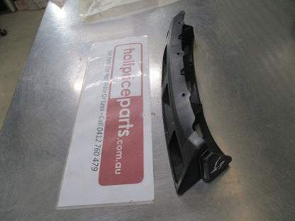 Hyundai I20 Genuine Right Hand Front Bumper Upper Side Bracket New Part
