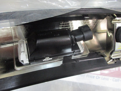 Holden Trailblazer-Colorado 7 Genuine Tail Gate Chrome Number Plate Bezel New Part