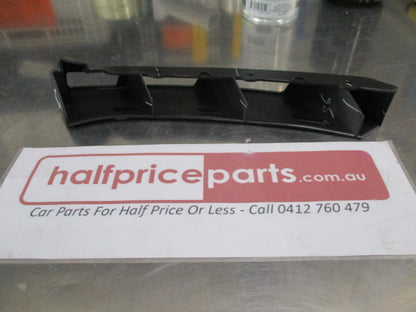 Hyundai I20 Genuine Right Hand Front Bumper Upper Side Bracket New Part
