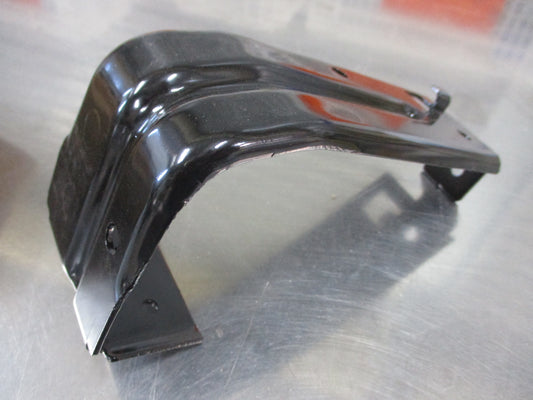 Nissan Dualis-Qashqai-Series II Genuine Right Hand Front Head Light Bracket New Part