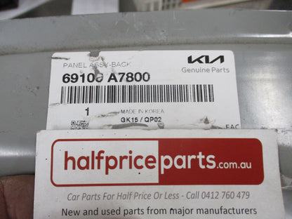 Kia Cerato Genuine Rear Center Boot Panel Assembly New Part