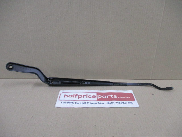 Ford Fiesta Genuine Lefthand (Passenger Side) Wiper Arm - New Part
