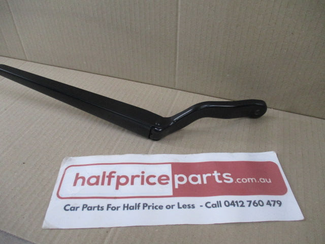 Ford Fiesta Genuine Drivers Side Wiper Arm new Part