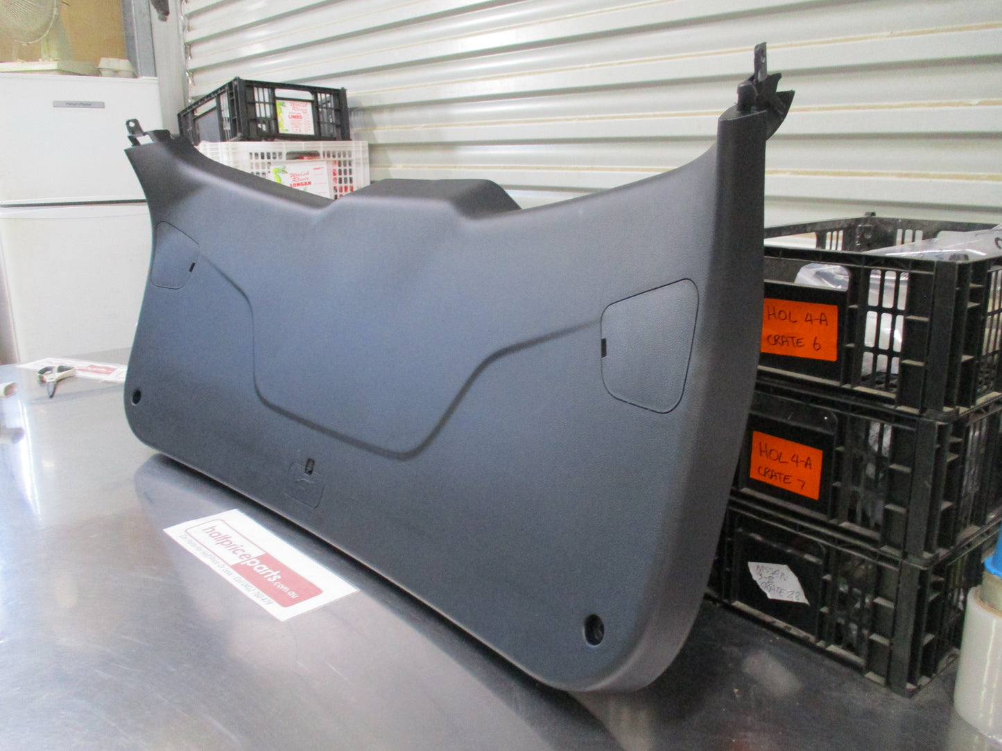 Kia Sportage Genuine Lower Rear Tail Gate Trim Panel New Part