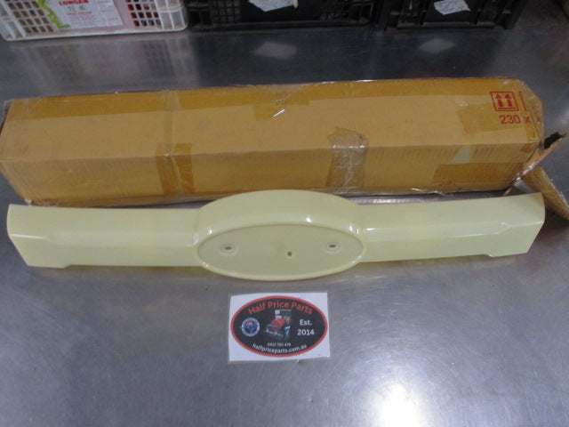 Ford Ranger PX Genuine Front Bumper Centre Grille (Unpainted) New Part