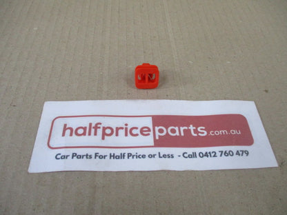 Ford FG Falcon Genuine Sill Mould Skirt Clip (Single) New Part
