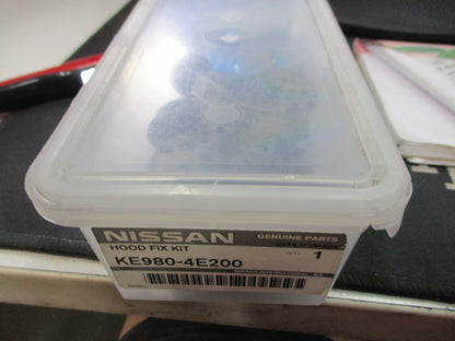 Nissan Qashqai J11 Genuine Under Bonnet Fixing Kit New Part
