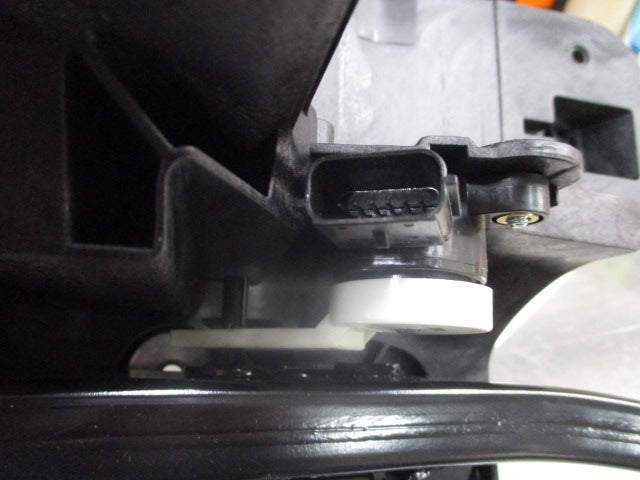 Holden ZB Commodore Genuine Brake Pedal Bracket Assembly New Part