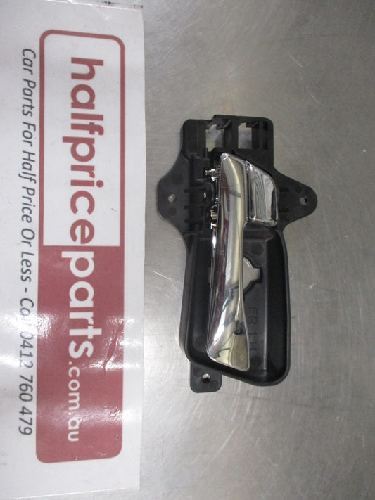 Hyundai I30 GD Genuine Passenger Inner Front Door Handle Chrome New Part