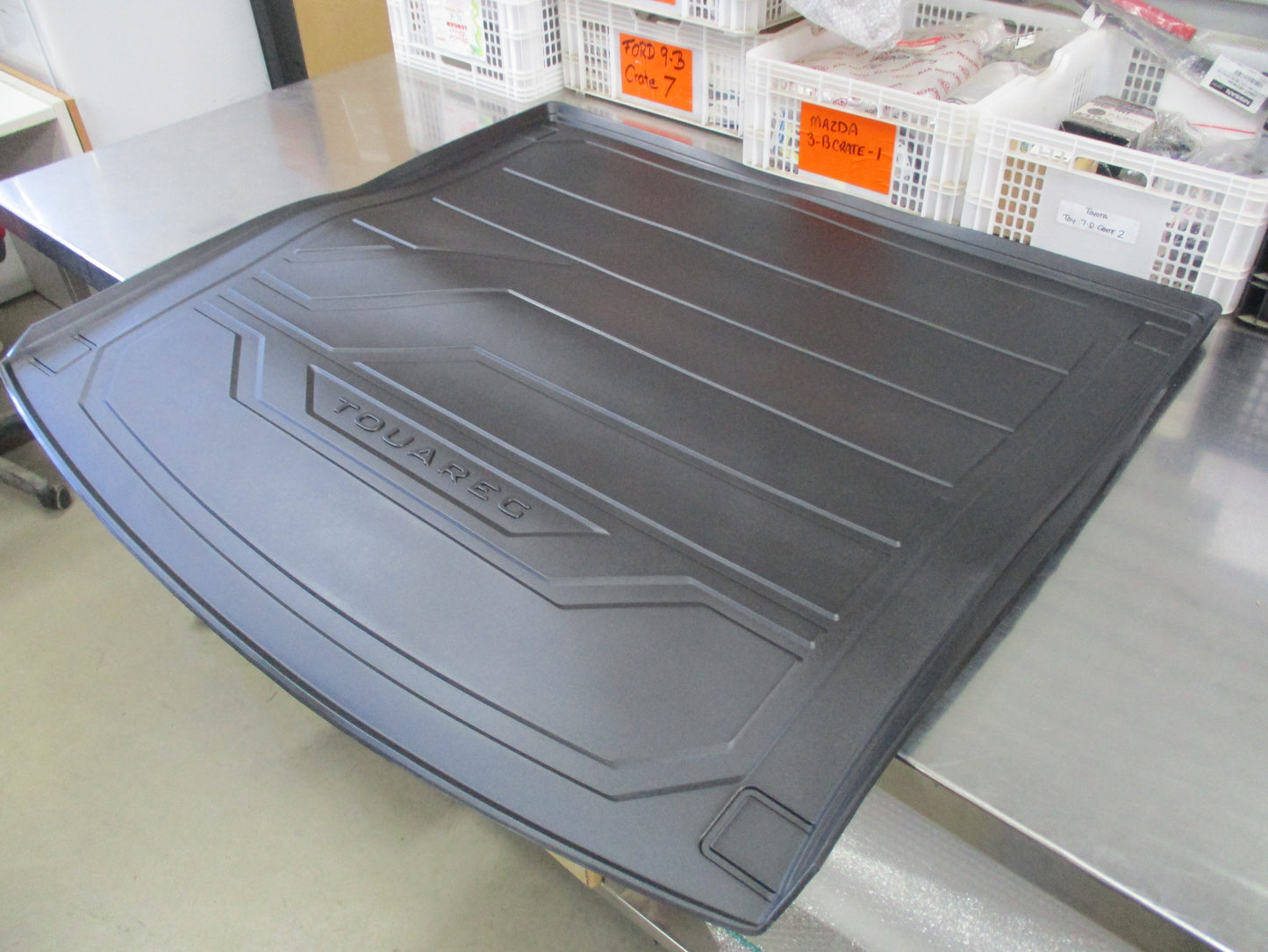 Volkswagen Touareg Genuine Cargo Mat Liner New