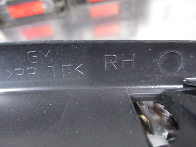 Holden VE Commodore/WM Statesman Genuine Right Hand Front Inner Door Handle New Part
