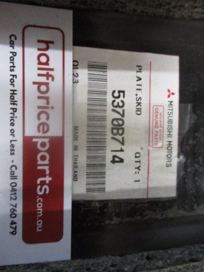 Mitsubishi Triton Genuine Front Engine Bash Plate Steel New Part