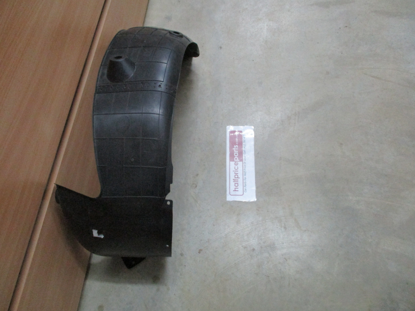 Kia Rio Genuine Rear Right Hand Wheel Mud Guard New Part